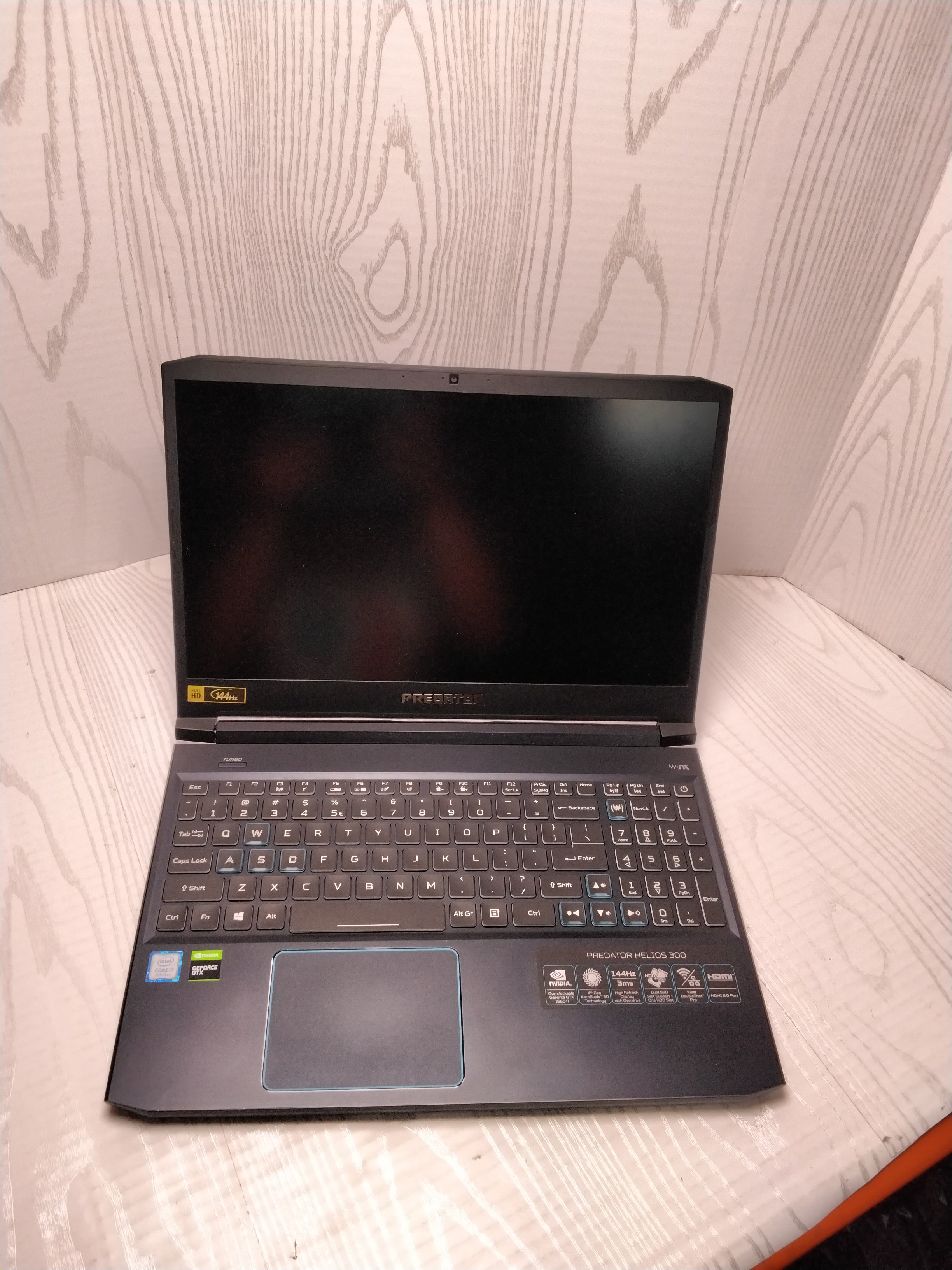 Acer Predator Helios 300 Gaming Laptop, 15.6", i7-9750H, 16GB DDR4, 256GB SSD (7861616804078)